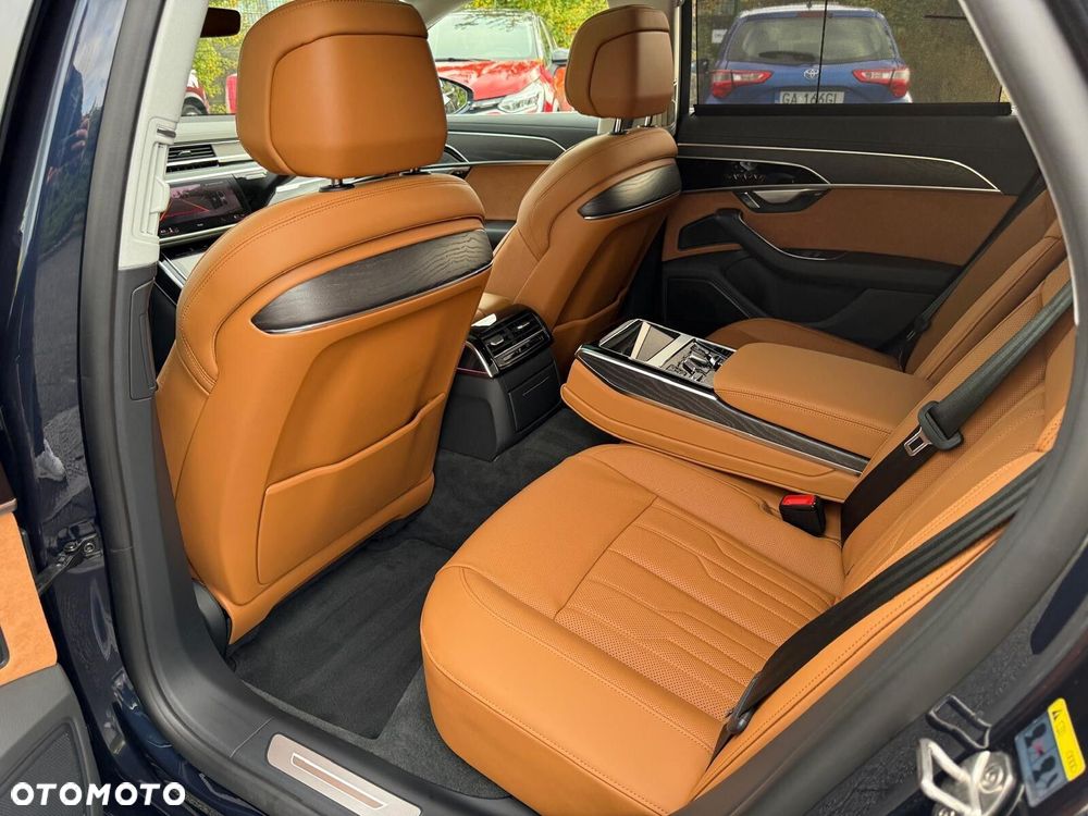 Audi A8 - 25