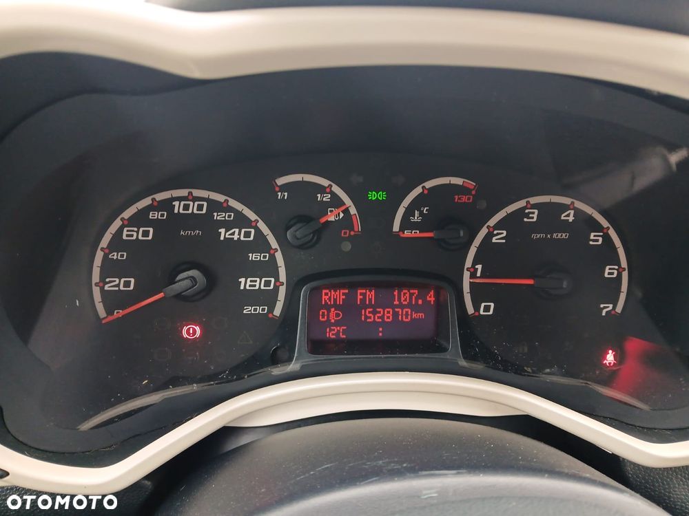 Ford KA 1.2 Concept - 14