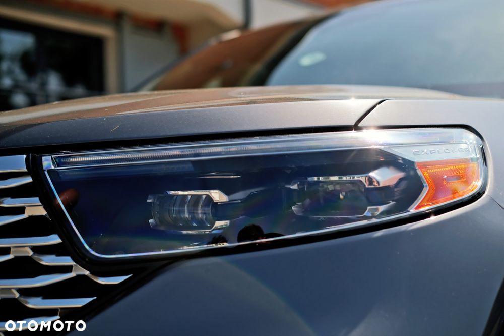 Ford Explorer - 18