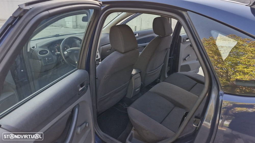 Ford Focus - 16