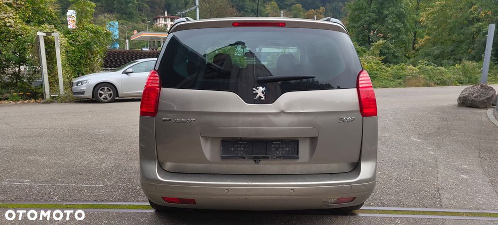 Peugeot 5008 155 THP Allure - 4