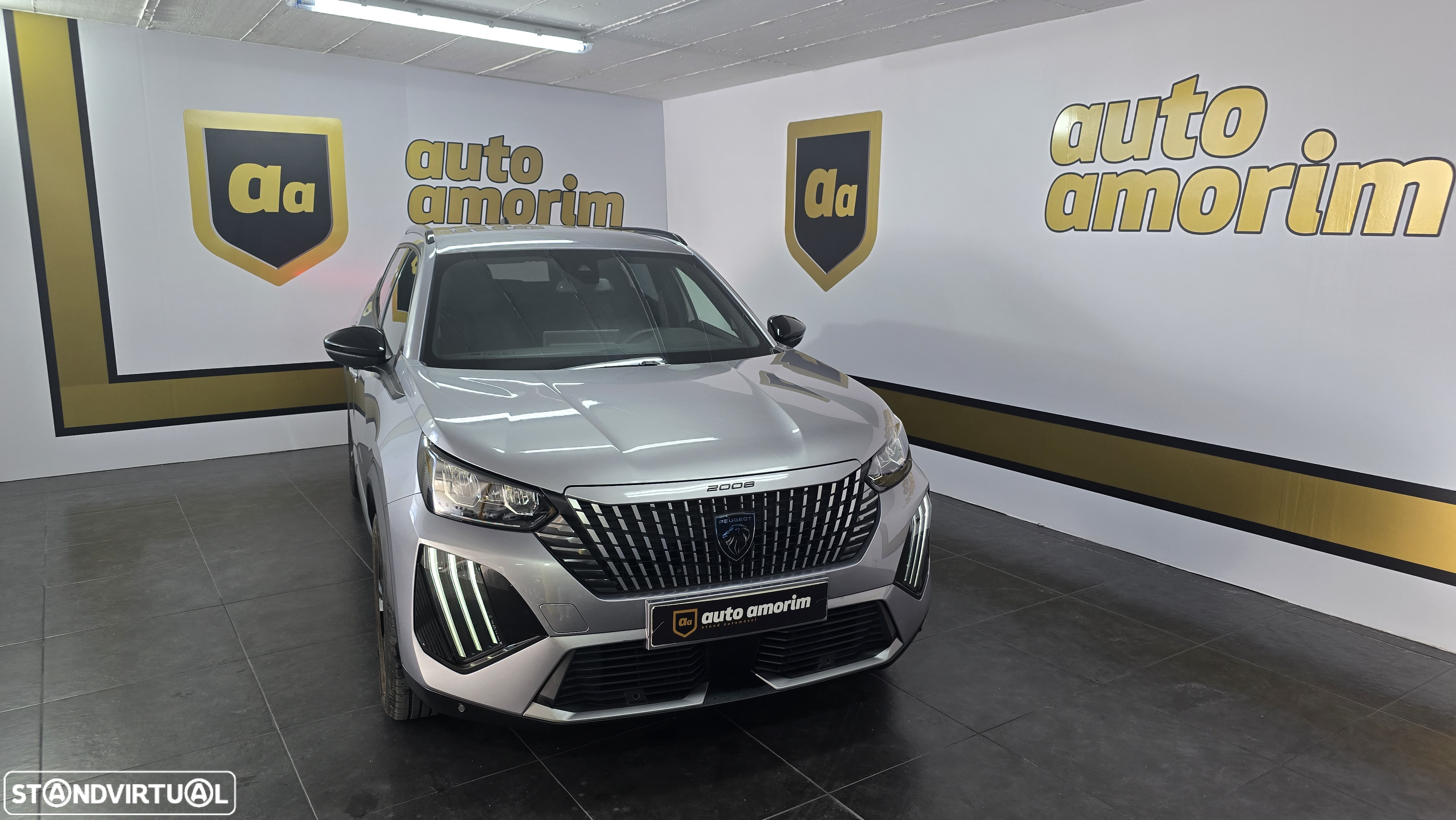 Peugeot 2008 1.2 PureTech Allure Pack EAT8 - 5