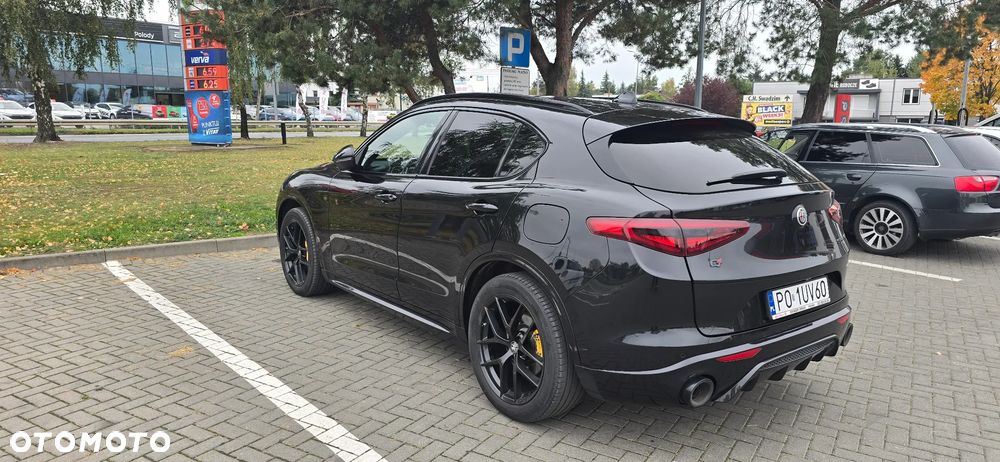 Alfa Romeo Stelvio 2.0 Turbo Veloce Q4 - 4