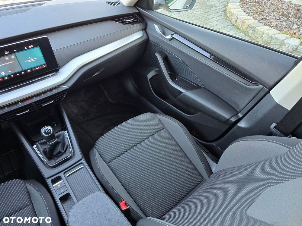 Skoda Octavia 1.5 TSI Selection - 17