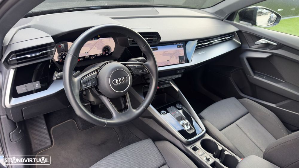 Audi A3 Sportback 40 TDI quattro S tronic S line - 10