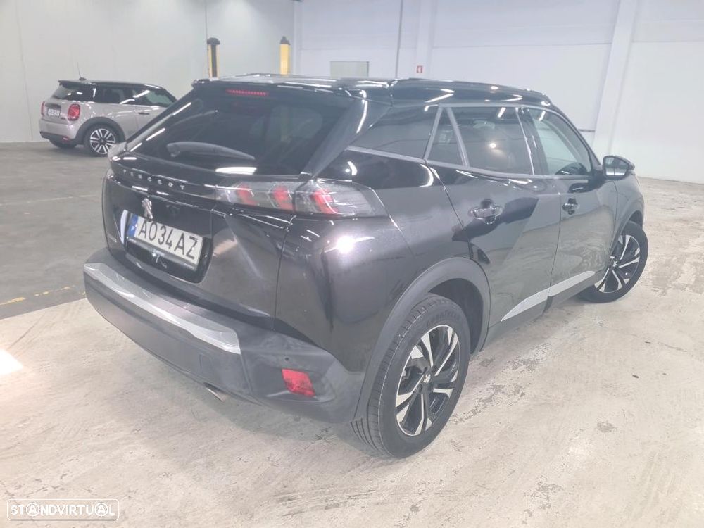 Peugeot 2008 1.5 BlueHDi Allure Pack - 4