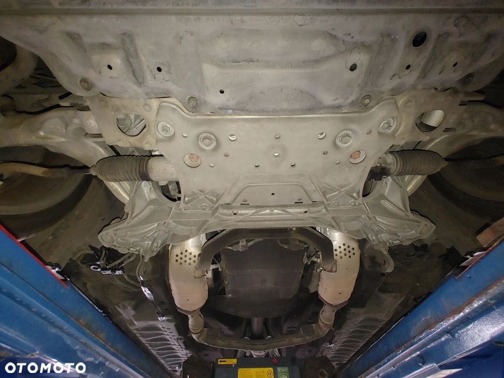 Infiniti G S Premium - 31