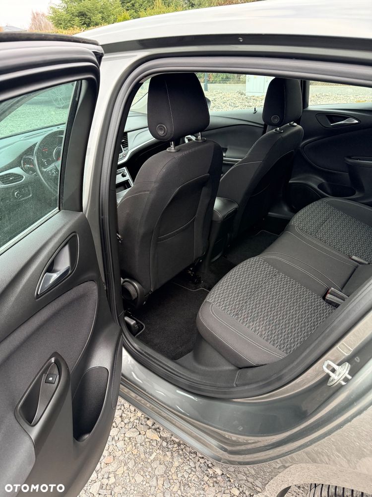 Opel Astra 1.6 D (CDTI DPF ecoFLEX) Start/Stop Excellence - 8