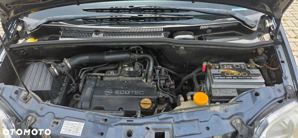 Opel Meriva 1.4 - 10