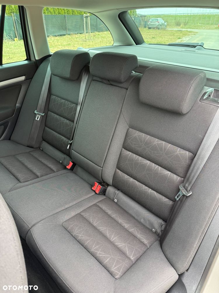 Skoda Octavia 1.4 TSI Family DSG - 15