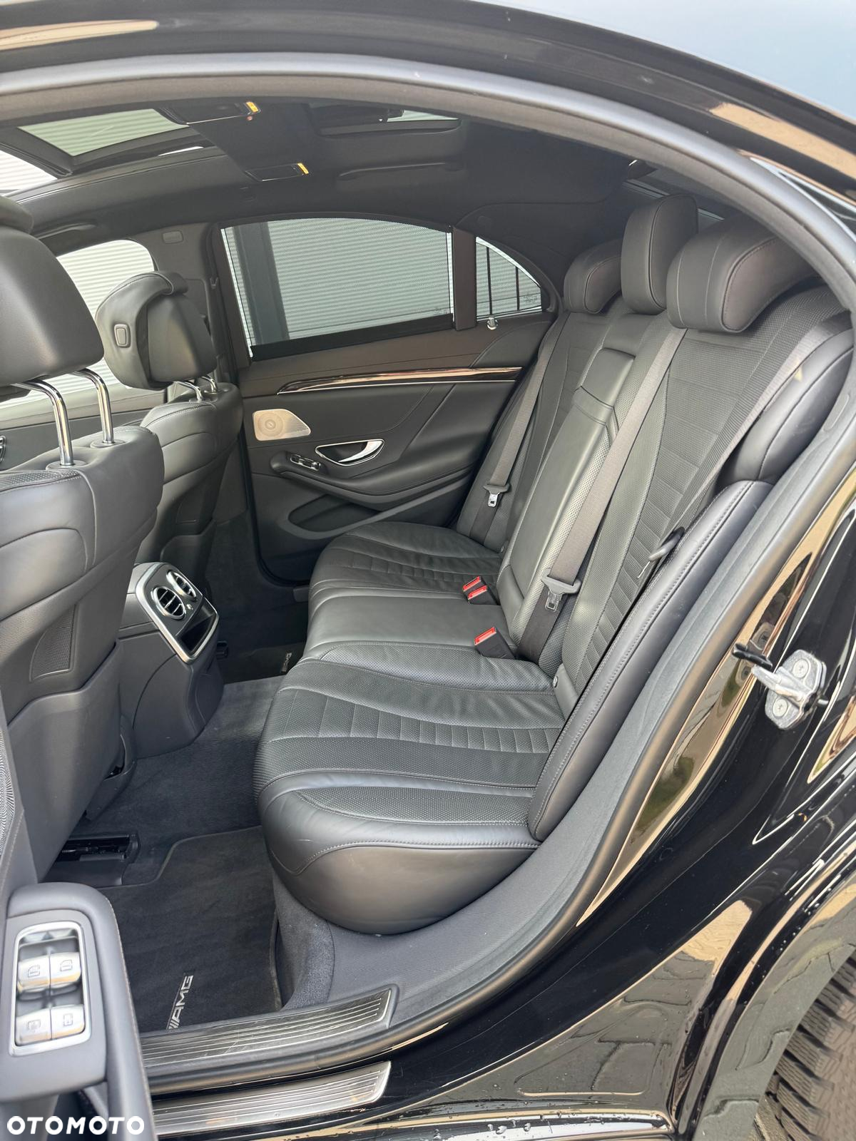 Mercedes-Benz Klasa S 560 4-Matic 9G-TRONIC - 21
