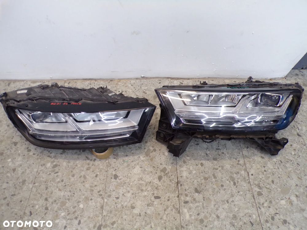 LAMPA LEWY PRAWY PRZÓD AUDI Q7 - 1