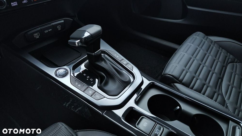 Kia XCeed - 14