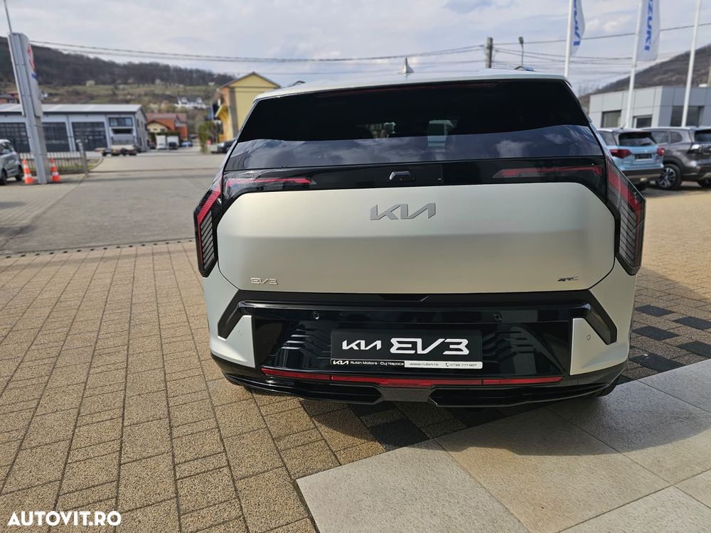 Kia EV3 81,4-kWh FWD GT-Line - 8
