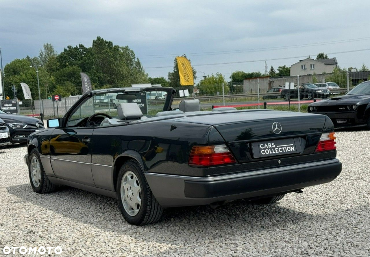 Mercedes-Benz W124 (1984-1993) - 22