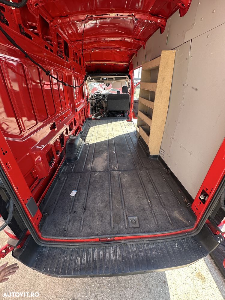 Podea / mocheta spate Ford Transit 2020 modelul lung - 1