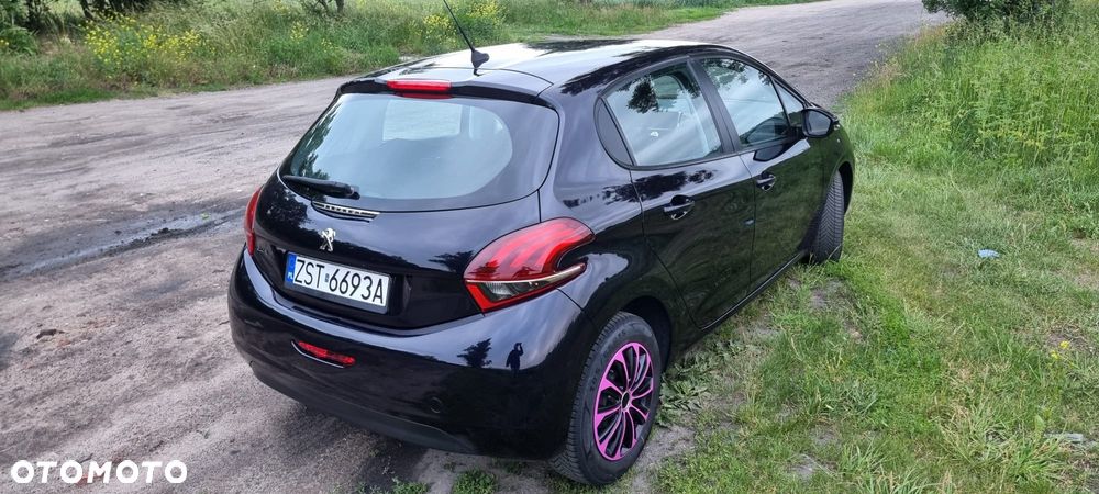 Peugeot 208 1.6 BlueHDi Active S&S - 15