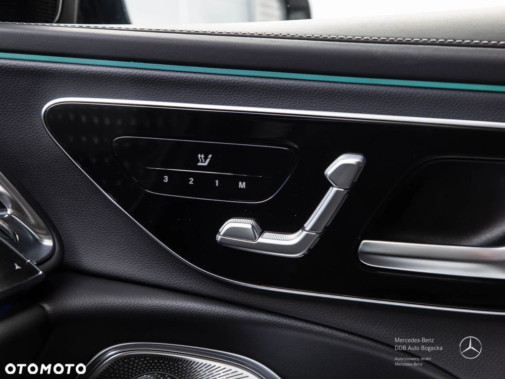 Mercedes-Benz Klasa E 220 d mHEV 4-Matic AMG 9G-Tronic - 9