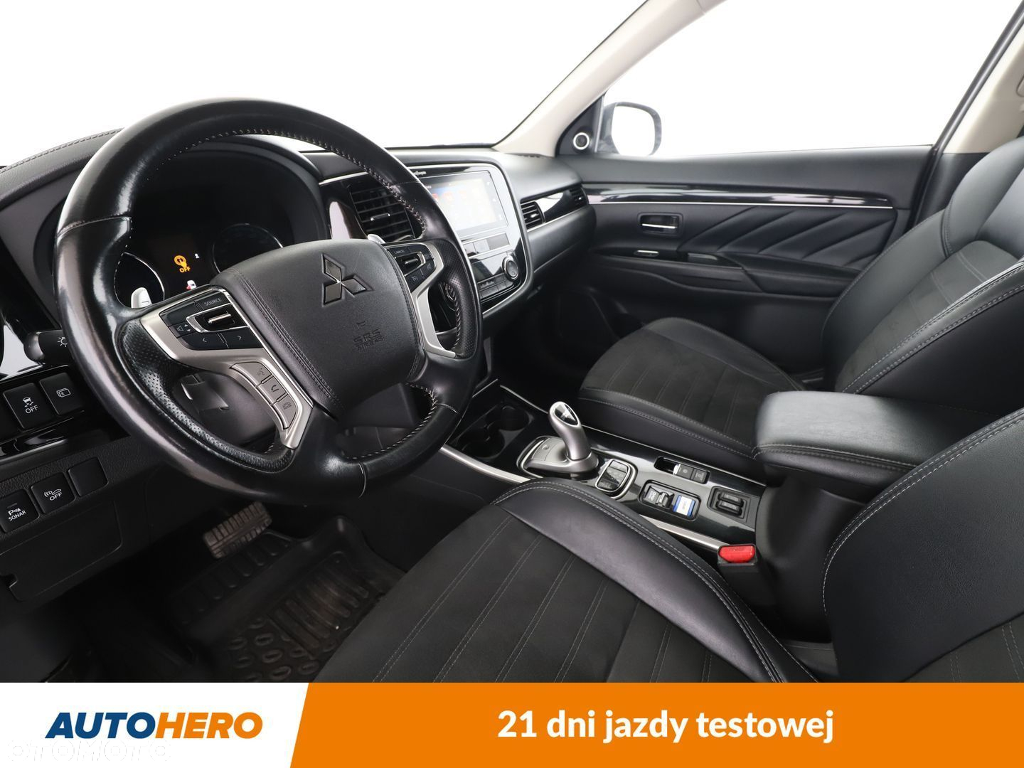 Mitsubishi Outlander - 11