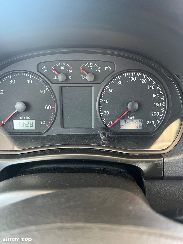 Volkswagen Polo 1.4 Tour - 9