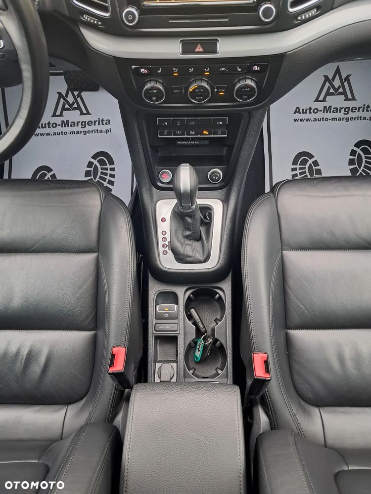 Volkswagen Sharan 2.0 TDI DSG Highline - 24