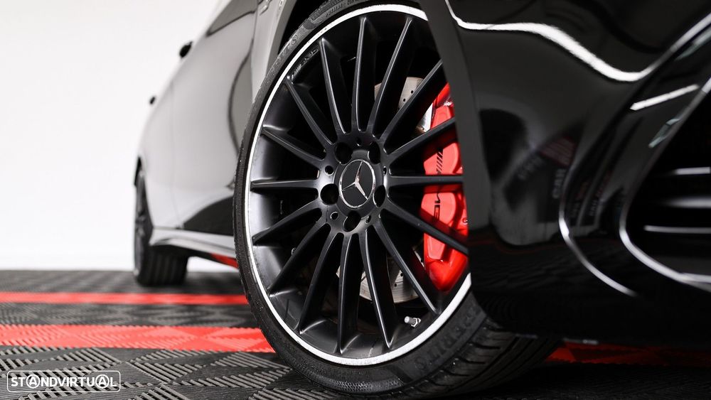 Mercedes-Benz CLA 45 AMG 4Matic Speedshift 7G-DCT Night Edition - 9