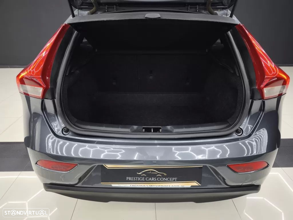 Volvo V40 1.6 D2 Momentum Eco - 16