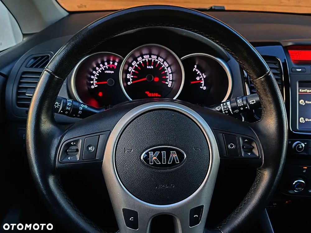 Kia Venga 1.4 CVVT Dream Team Edition - 19