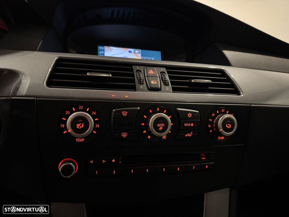 BMW 520 d Touring Sport - 32