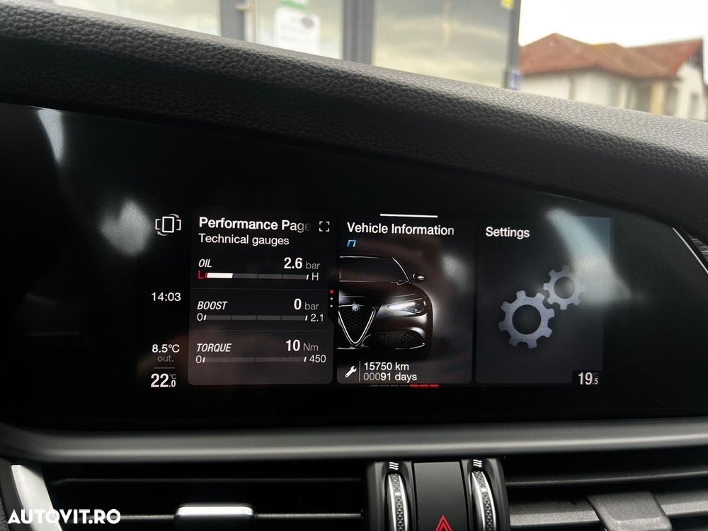Alfa Romeo Giulia - 21