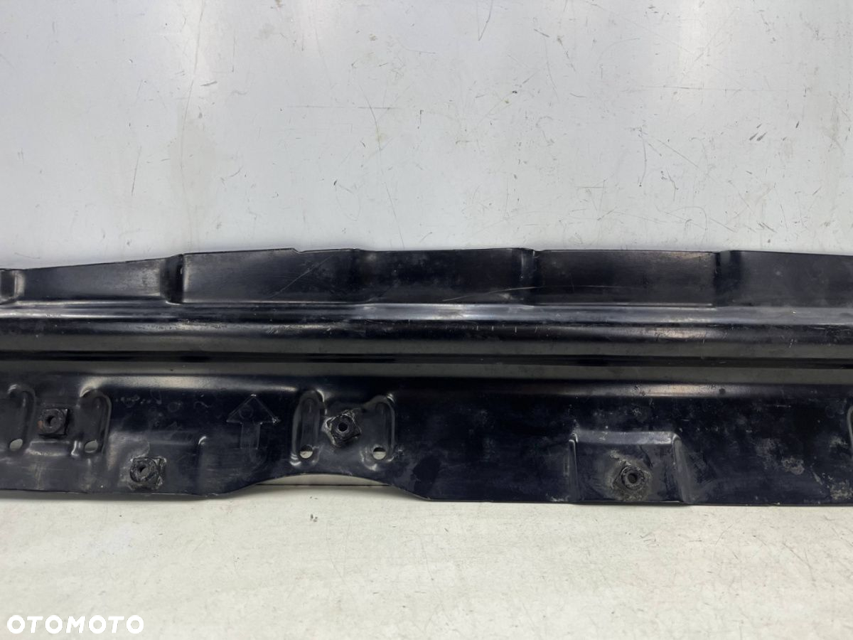 Belka zderzaka VW Touareg I 7L Audi Q7 4L 02-10r. przednie dolne wzmocnienie pod chłodnice przód - 11