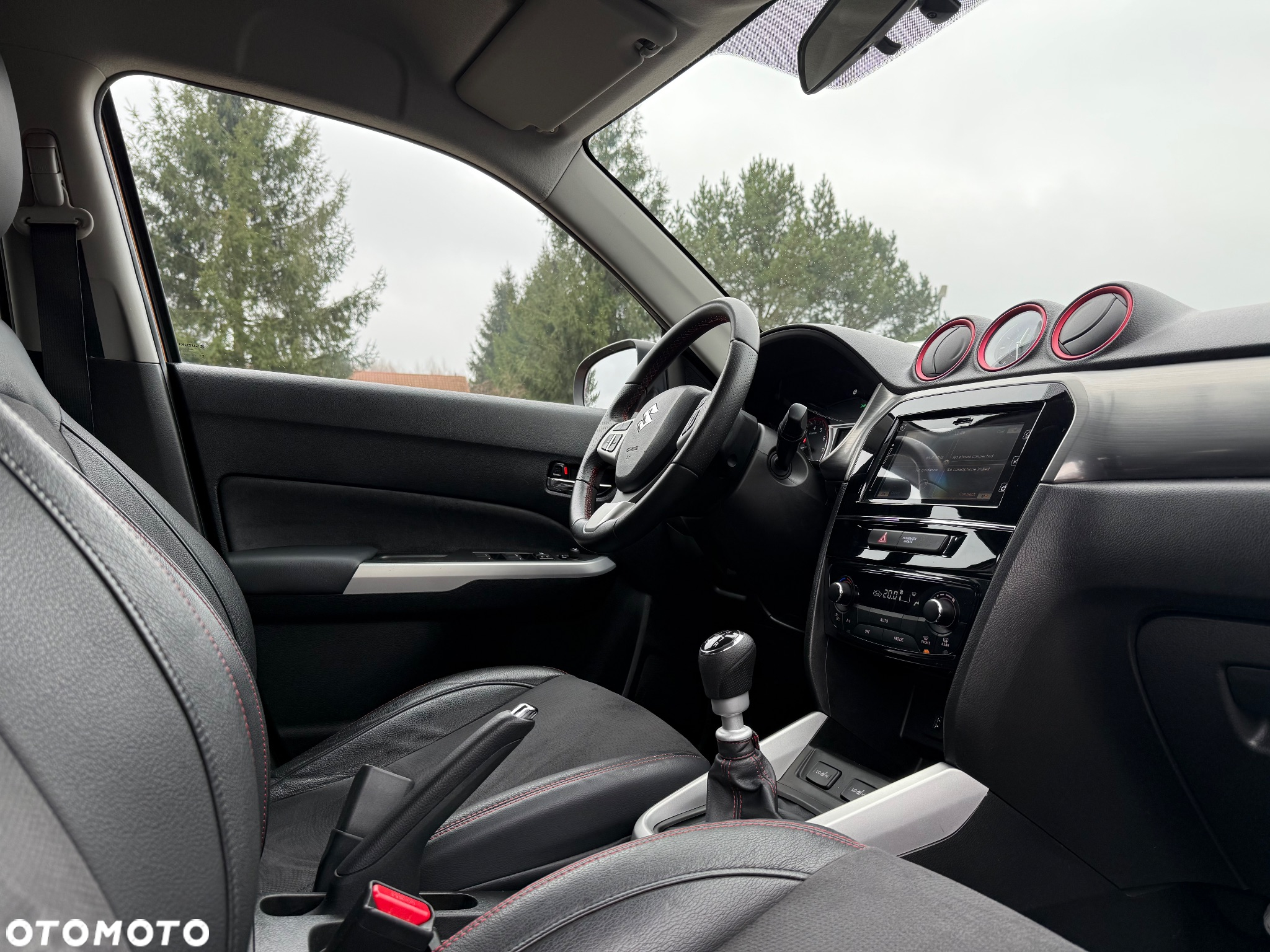 Suzuki Vitara 1.4 Boosterjet Premium 2WD - 13