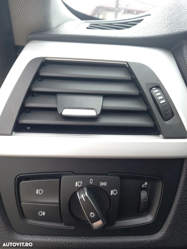 BMW Seria 3 320d xDrive DPF - 17