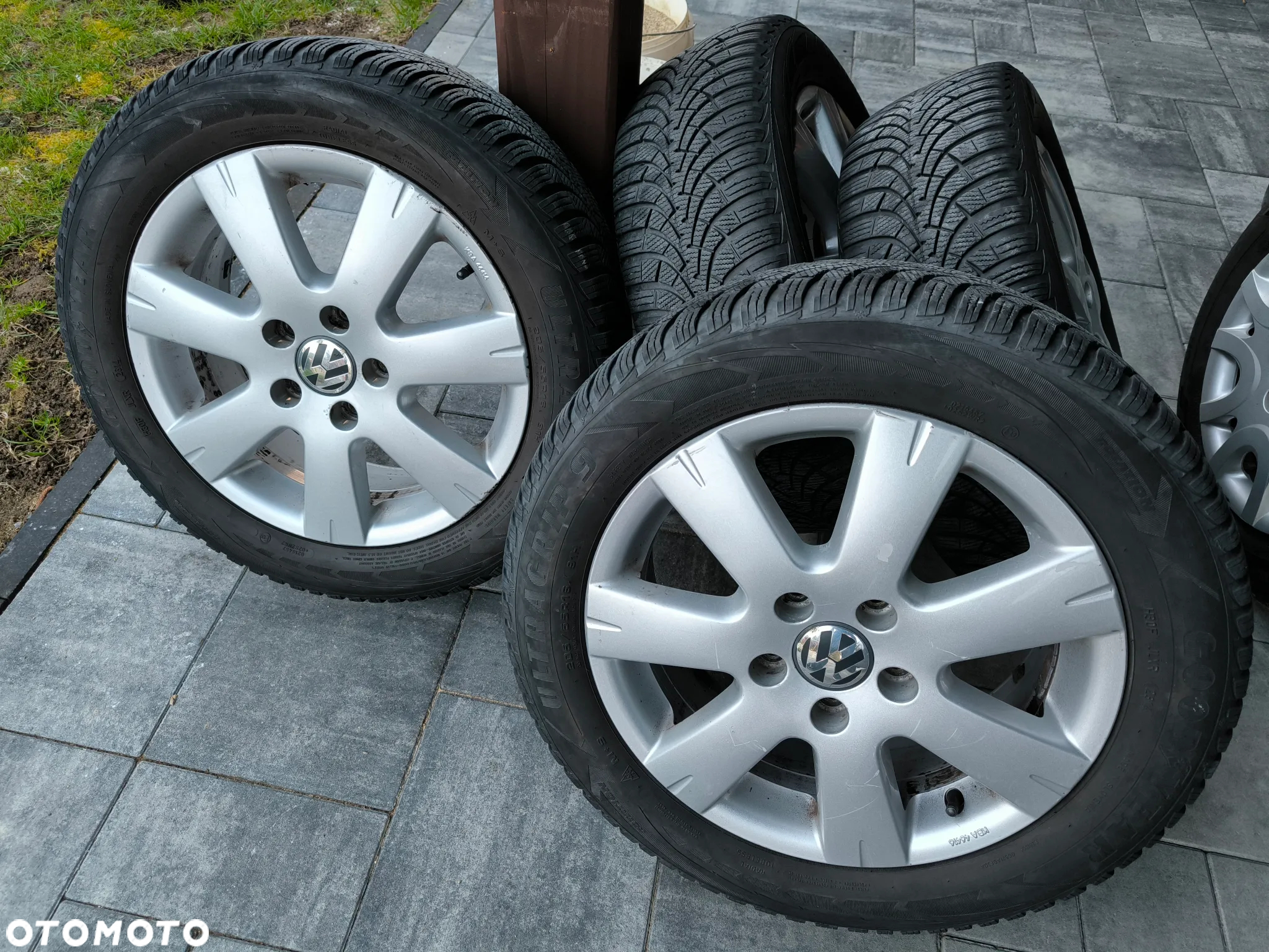 Volkswagen Passat 2.0 TDI DPF Trendline - 26