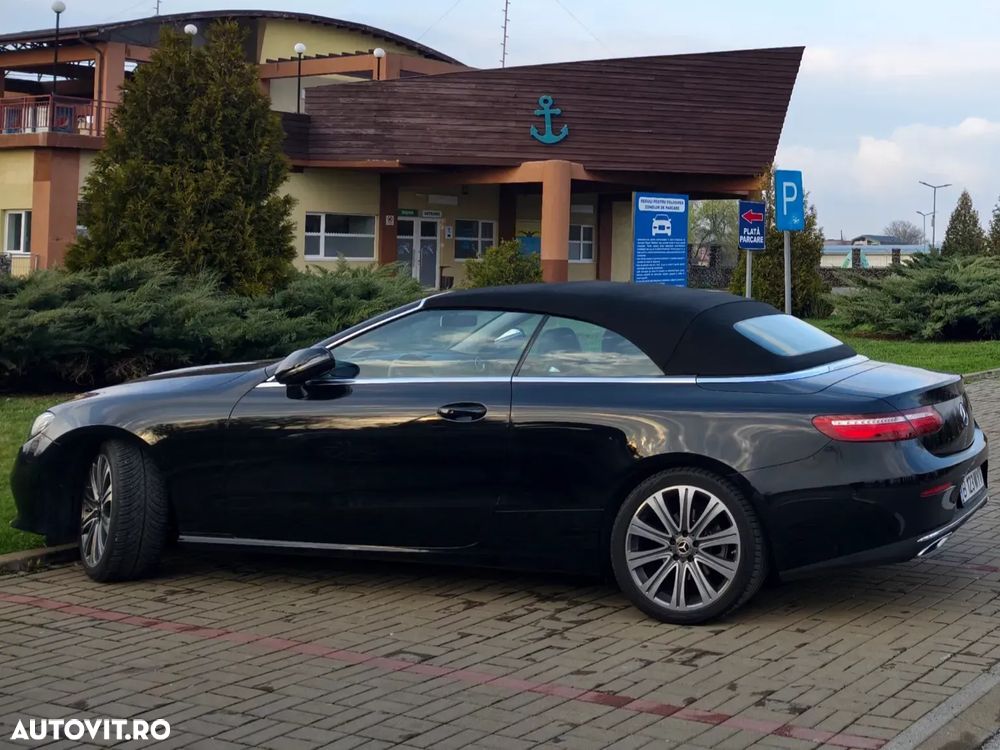 Mercedes-Benz E 200 - 12
