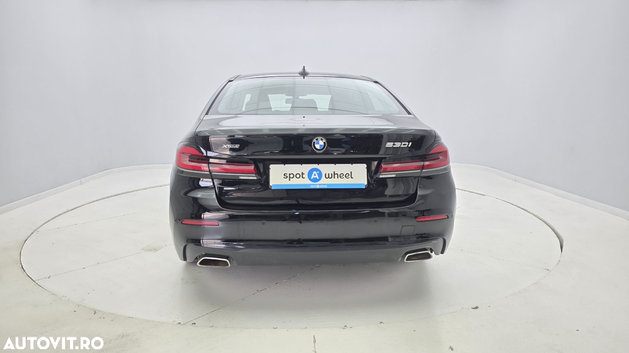 BMW Seria 5 530i xDrive AT MHEV - 7