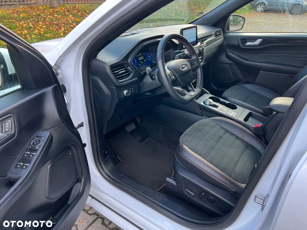 Ford Kuga 2.5P PHEV FWD ST-Line X - 7