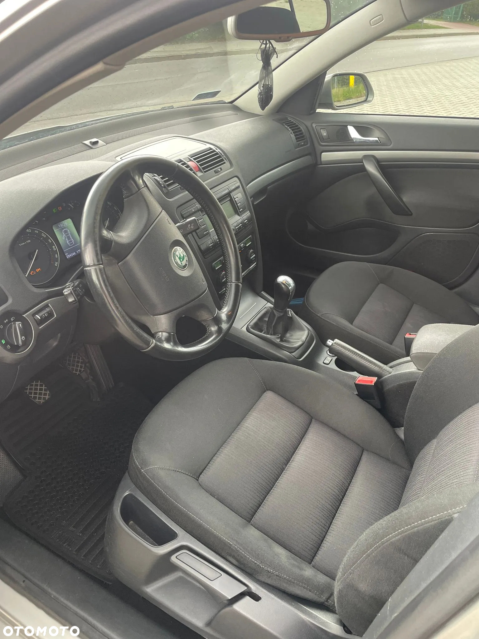 Skoda Octavia - 10