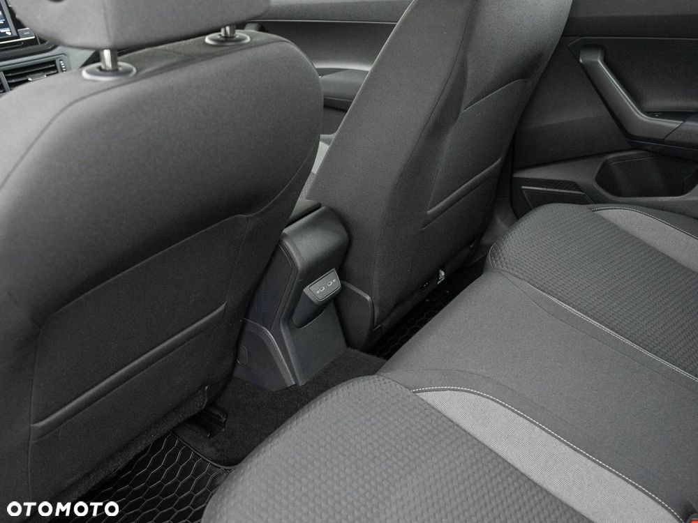 Volkswagen Taigo 1.0 TSI Life DSG - 25