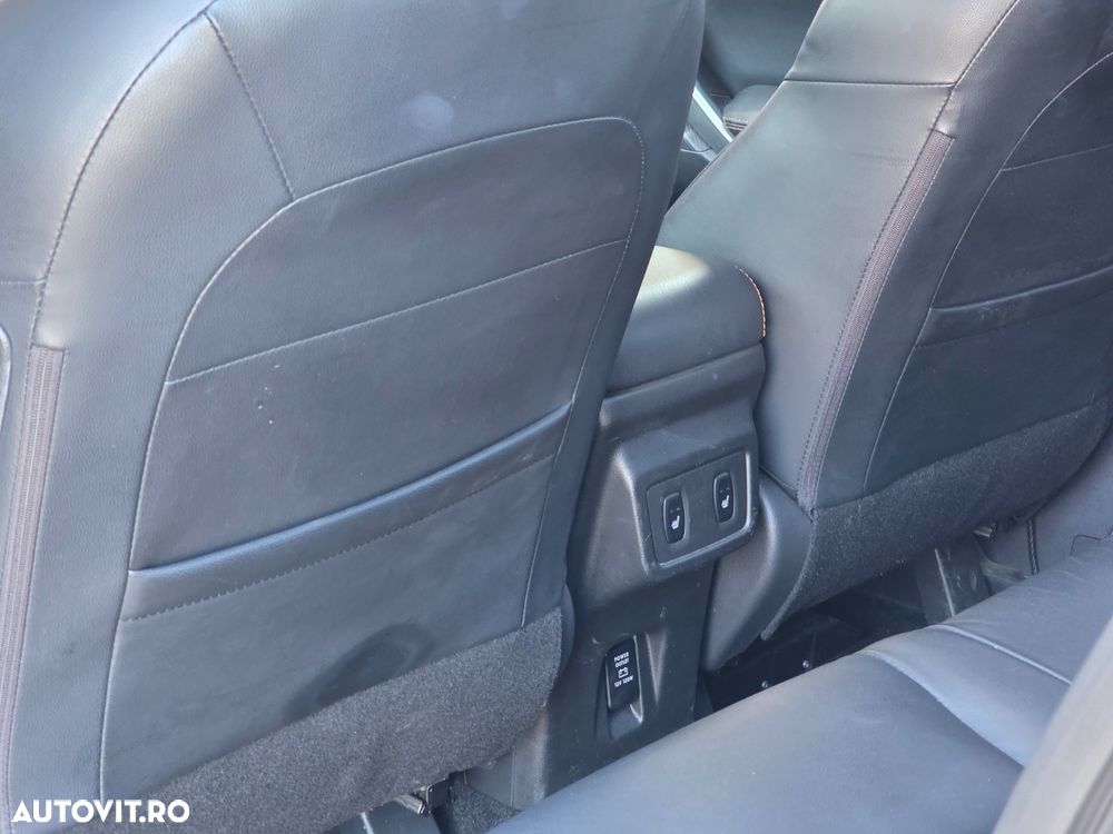 Mitsubishi Eclipse-Cross 1.5-litre 16-valve DOHC MIVEC 4X4 Instyle+ Aut. - 24