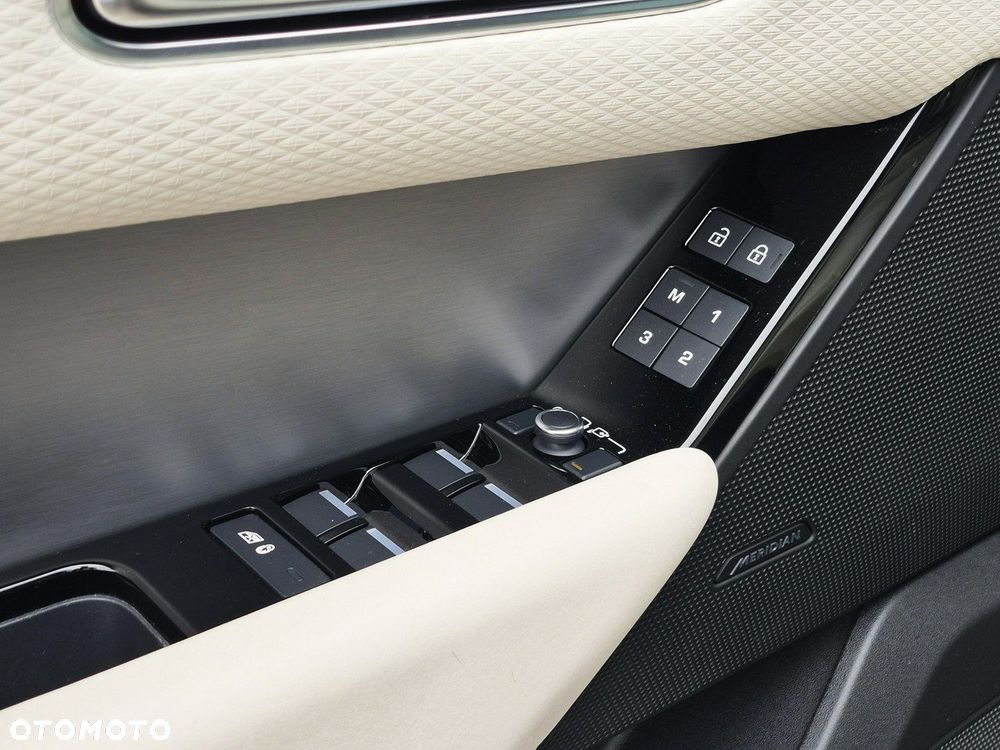Land Rover Range Rover Velar 2.0 P250 R-Dynamic S - 19