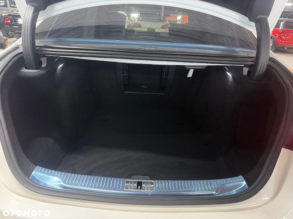 Mercedes-Benz Klasa S 400 d 4Matic L 9G-TRONIC - 17