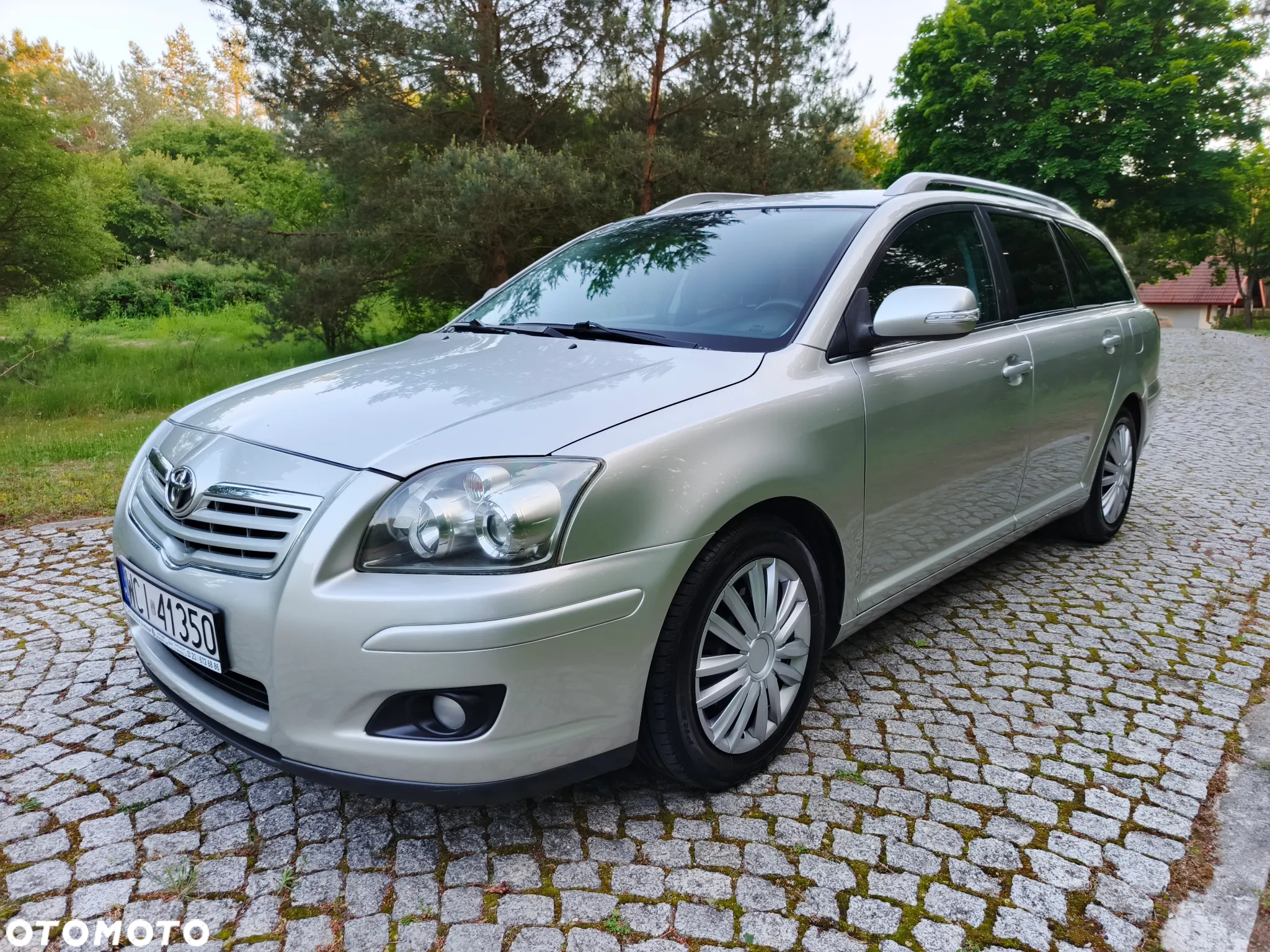 Toyota Avensis 2.0 D-4D Sol - 30