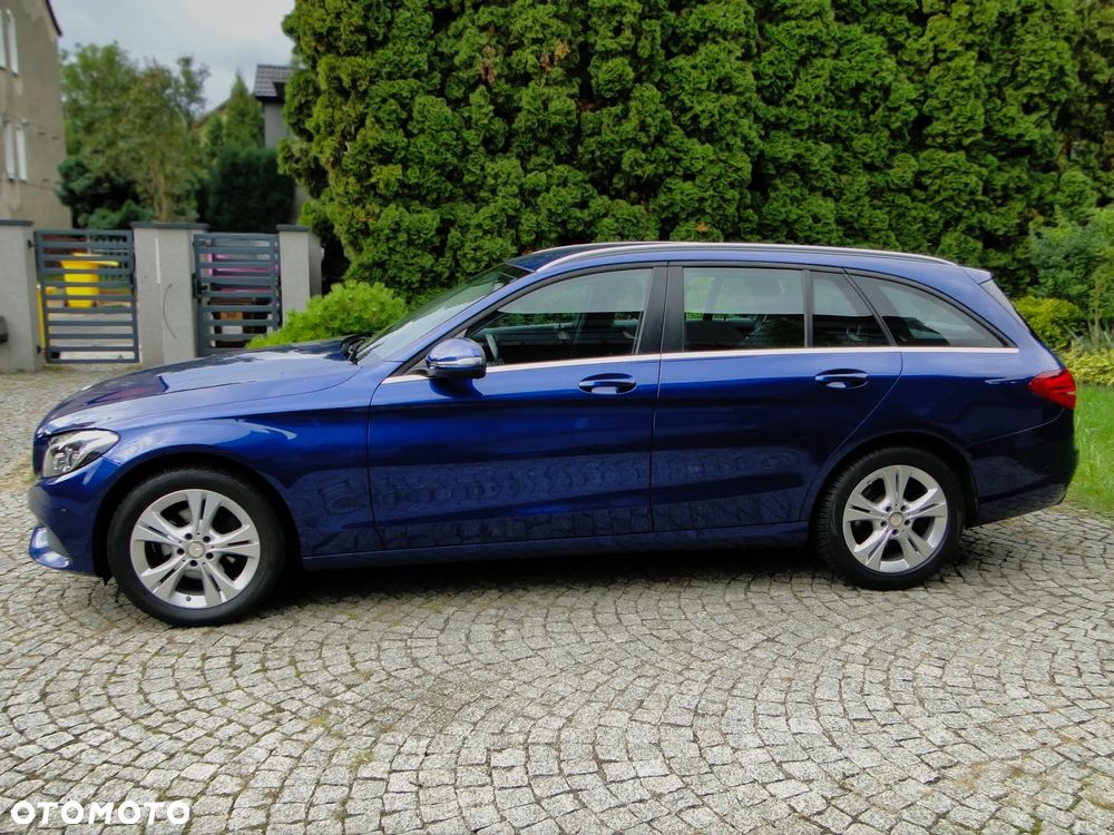 Mercedes-Benz Klasa C 200 Avantgarde - 16