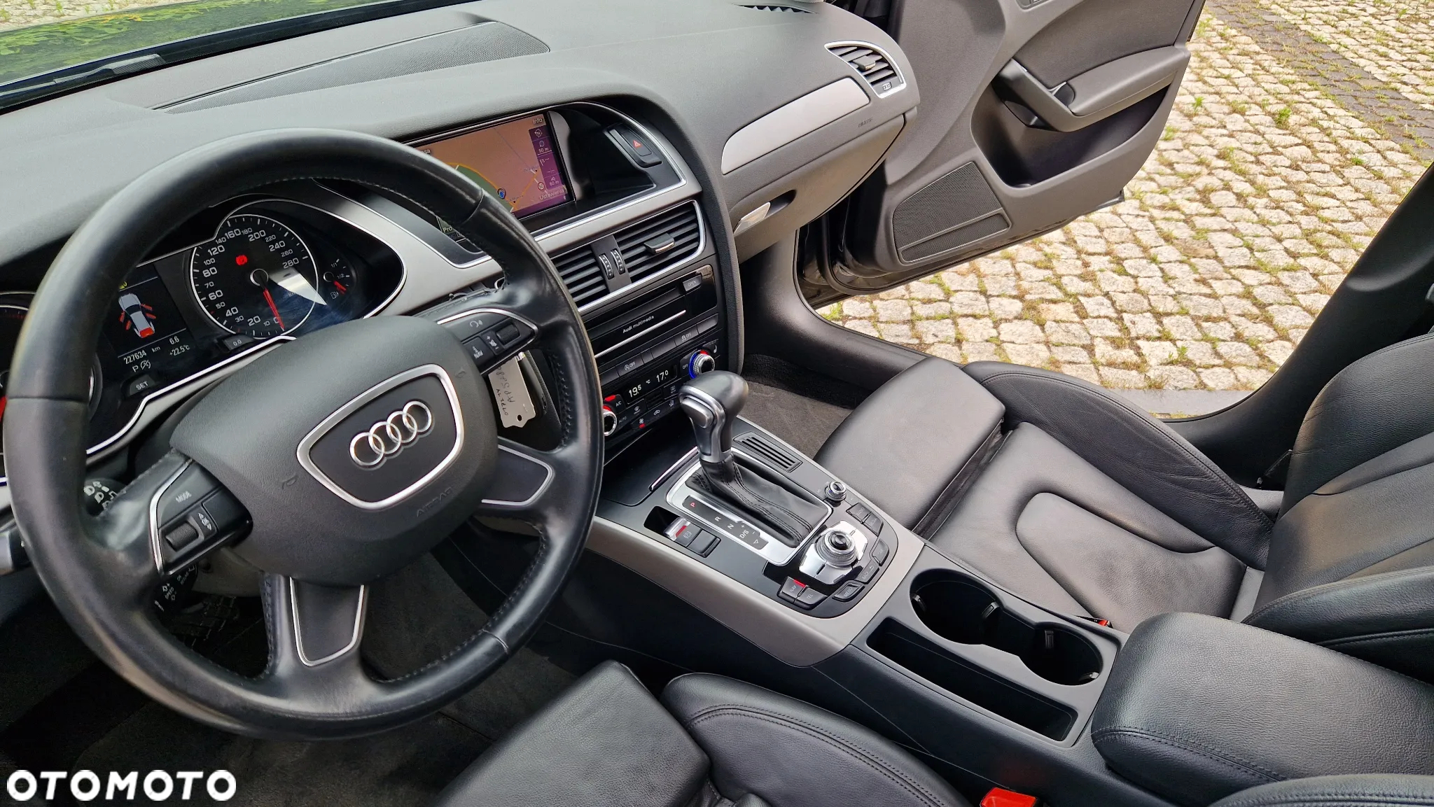 Audi A4 - 11