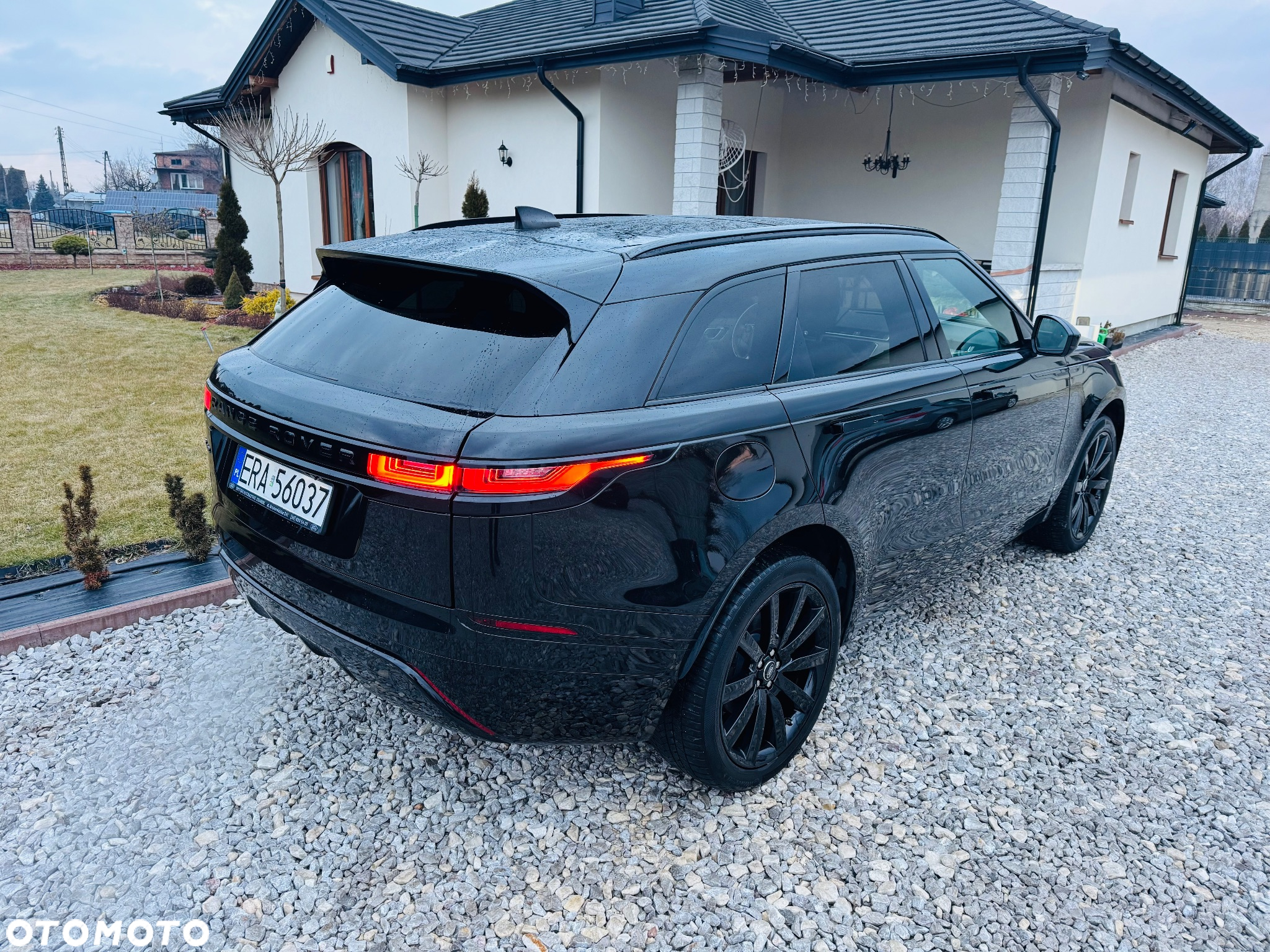 Land Rover Range Rover Velar 2.0d R-Dynamic HSE - 2