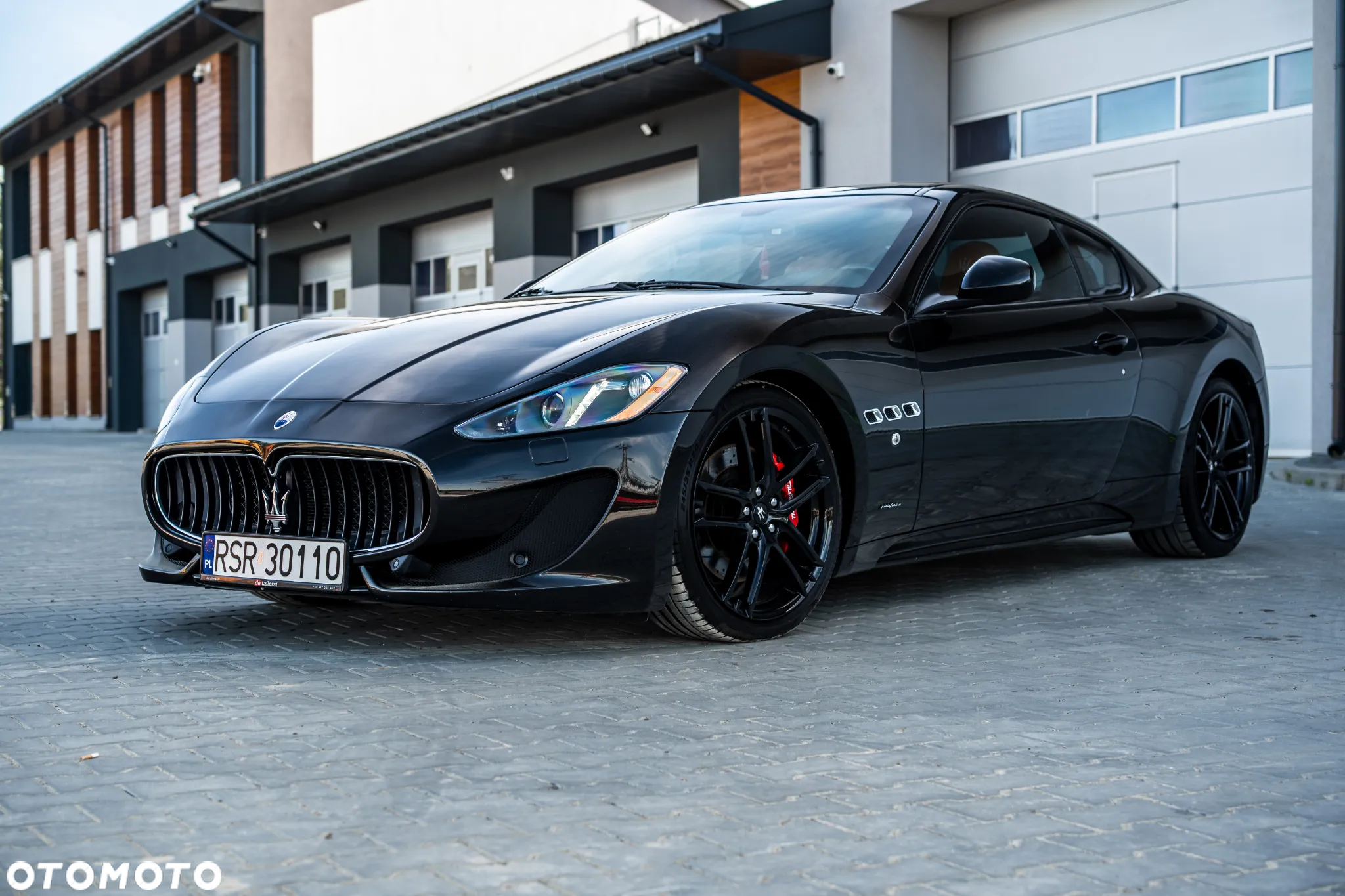 Maserati GranTurismo S Automat - 3