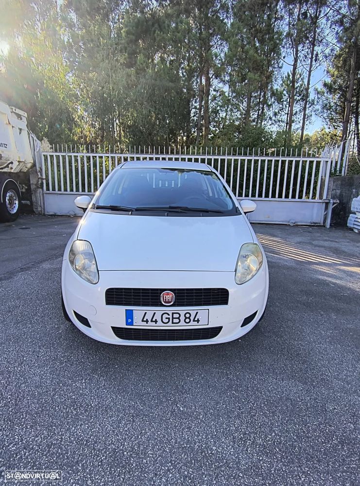 Fiat Grande Punto - 1