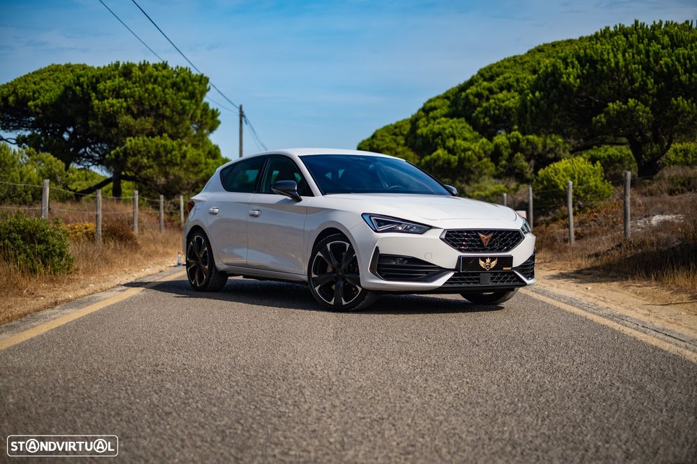 Cupra Leon 1.4 e-Hybrid (180 kW System) VZ - 2