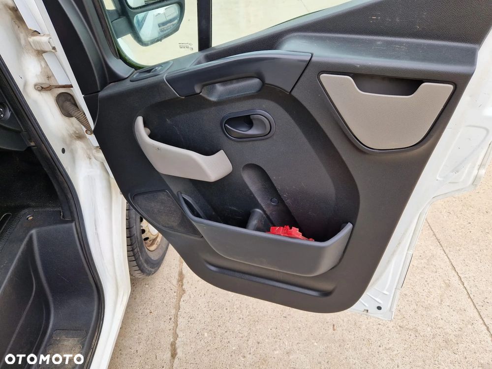 Renault Master 2.3 dci DOKA  7 osobowa - 17